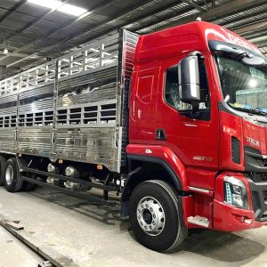 Xe Tải Chenglong H5 3 Chân Thùng Chở Gia Súc 9.5m